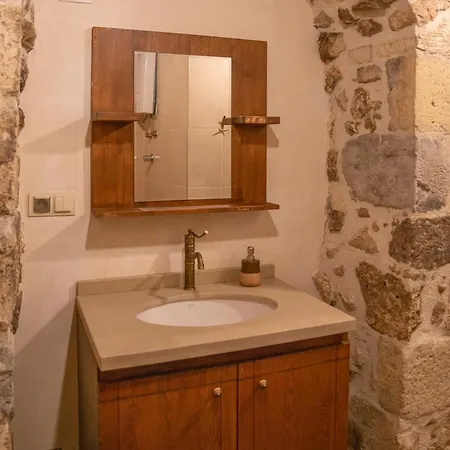 Luwı Boutıque 3*